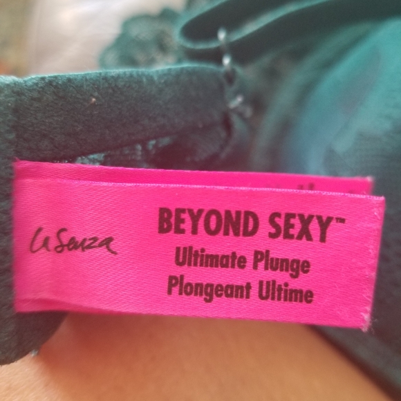 Bra - Picture 3 of 3